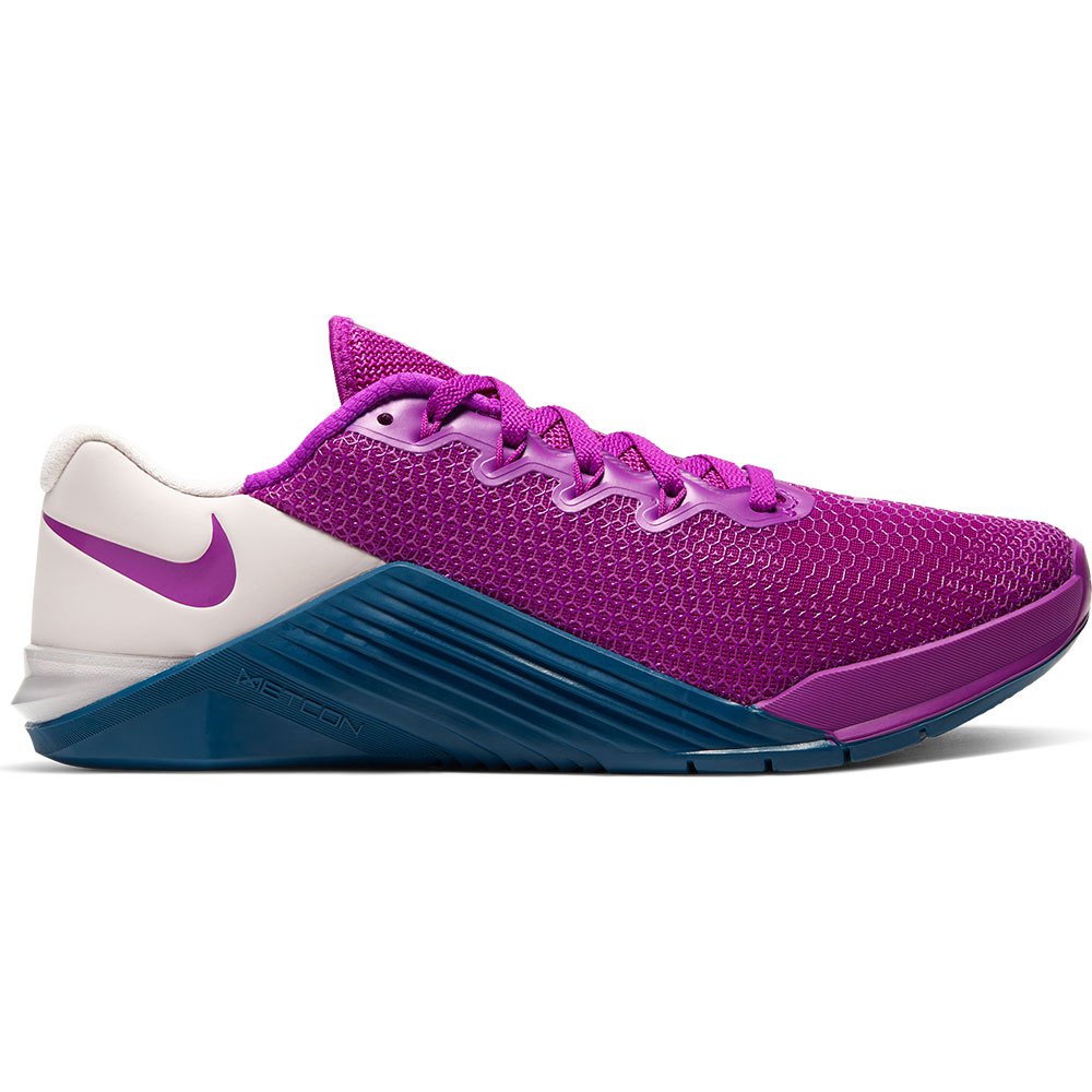 mens gym shoes on sale