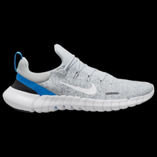 Load image into Gallery viewer, Nike W Free Rn 5.0
